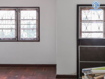 *****ทาวน์โฮมมือสองย่านสมุทรปราการ ม.ศิรินเทพ8 ศรีนครินทร์-ร่มเกล้า เนื้อที่ 18 ตร.ว. ฟังก์ชัน 4 ห้องนอน 3 ห้องน้ำ 1 ที่จอดรถ ราคาต่อรองได้ นัดชมบ้านมาเลย! แถมฟรี! 2 เครื่องปรับอากาศ, 1 เครื่องทำน้ำอุ่น ใกล้รถไฟฟ้าในอนาคตสายสีเหลือง "สถานีศรีลาซาล" และทางด่วน "บางนา"